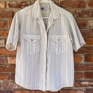Women's adorable and “on-trend” VINTAGE Pastel Striped Short Sleeve Blouse